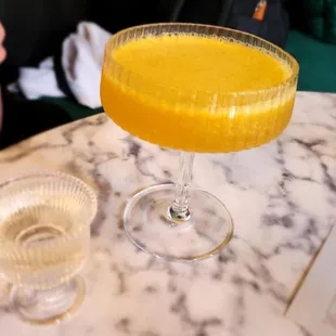 oysters and mussels, drink