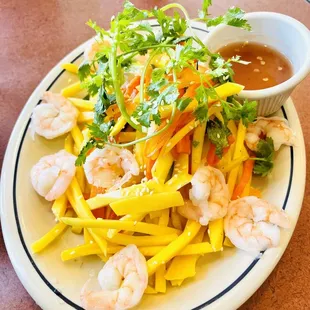 Mango salad with Shrimp