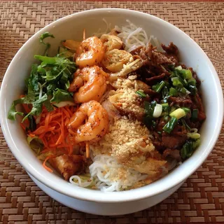 Monkey Bridge House Special Rice Noodle