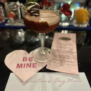 Look at the romantic craft cocktail
