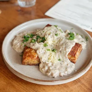 Biscuits &amp; gravy