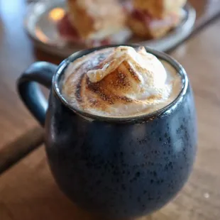 Spiced Sweet Potato Latte @tiffhuangry