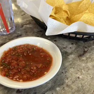 Salsa and chips