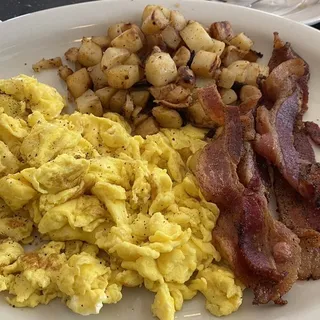 3 Eggs Plate