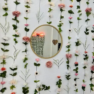 Flower wall