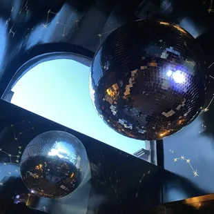 Disco ball and constellations