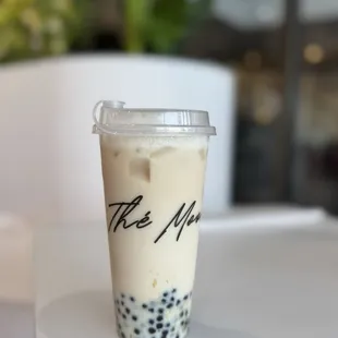 Th Moon Mountain Oolong Milk Tea