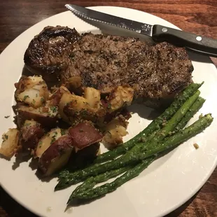 NY strip, red roasted potatoes and asparagus. Most excellent
