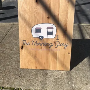 Sign at toad to show open. Hard to see/read driving by.