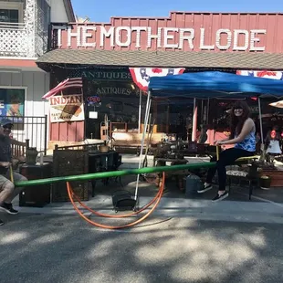 Plan your visit around one of our Vintage Fleas