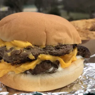 Double Cheeseburger