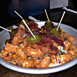 food, chicken wings and fried chicken