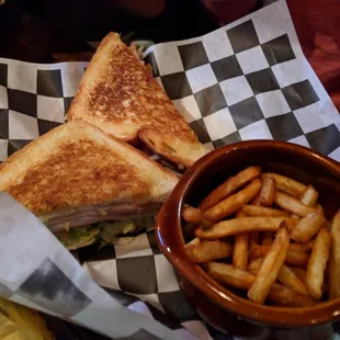 Turkey, Avocado, and bacon sandwich