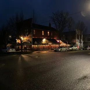 looking so pretty with all the lights outside!