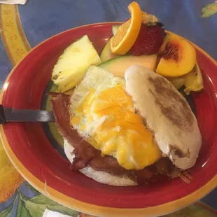 Huppe Breakfast Sandwich