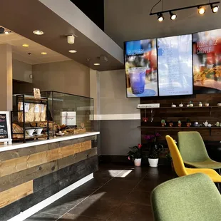 Front ordering counter with the menu on the digital display to the right