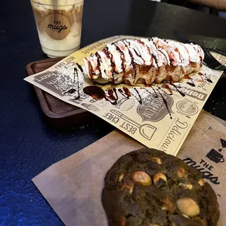 Tiramisu latte iced