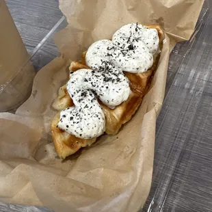 Black Sesame Croffle