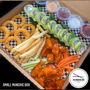 Small munchie box