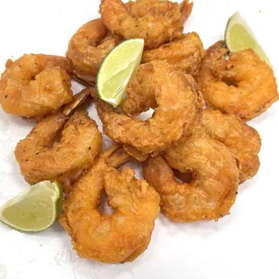 food, chicken wings and fried chicken