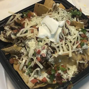 Creamy Jalapeño Nachos