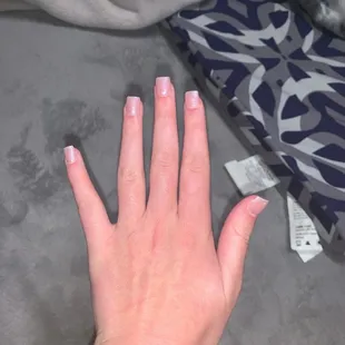 Square nails with the color G20!