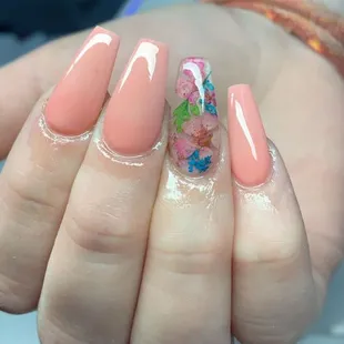 Acrylic full set with encapsulated Flowers