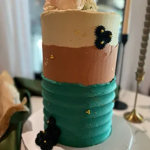 The Naked Cupcake 6 layer, 7 inch cake