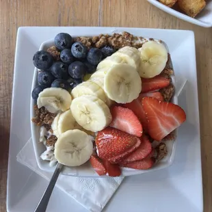Delicious yogurt parfait! A little pricey for what it is, but the berries are fresh and the granola is very good.