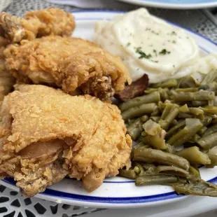 Fried chicken dinner