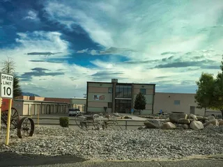 J & R Vintage Auto Museum