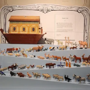 Noah's ark toy set