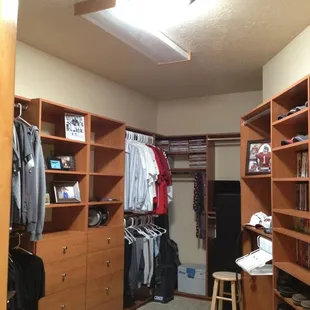 Closet daylight has UV protection