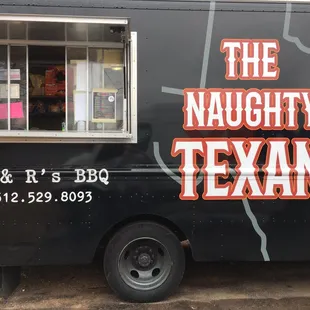 a black food truck