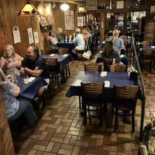 Additional dining room