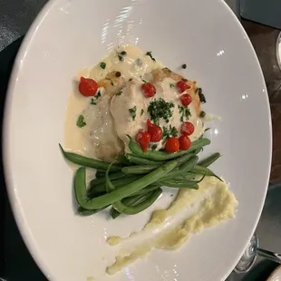 Chicken piccata - members' lounge