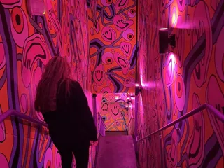Kiss By Monster Mini Golf