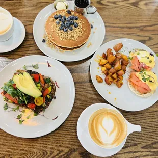 Blueberry pancakes, smoked salmon Benedict, vegetable toast, cafe latte