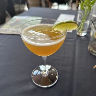 Gold rush cocktail