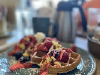 Honey Berry Pancakes and Cafe