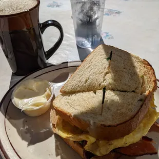 Vanilla Latte BLT Breakfast Sandwich with mayo on the side