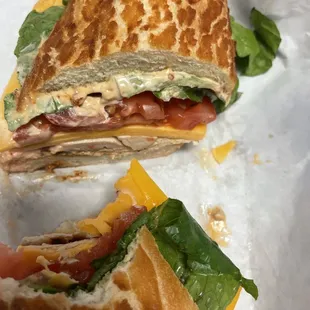 Chicken chipotle 3.8/5 has a kick to it