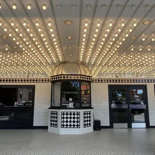 Cool jason eady tonight