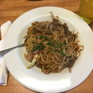 Tallarin Saltado Con Carne