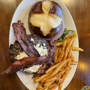 Goat cheese garlic burger