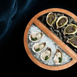 Hot + Cold Oysters