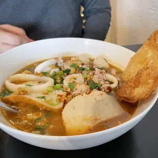 N6. Yen Ta Fo Soup