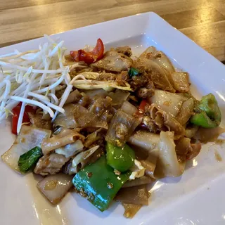 N10. Pad Kee Mao