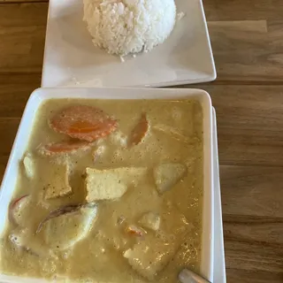 C3. Yellow Curry