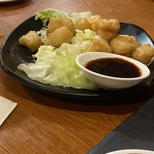 Minced Chicken With Fresh Lettuce Wraps (?)